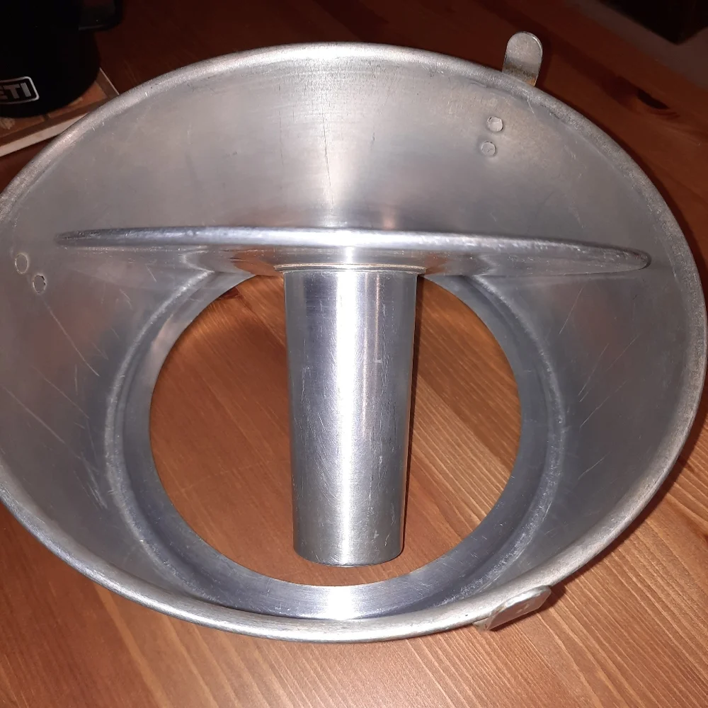 Mirro Vintage Angel Food Cake  Pan